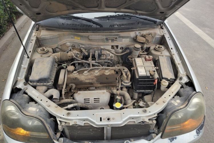 Used Geely Auto Liberty Ship 2011 1.3L Manual Fashion Edition Engine Bay