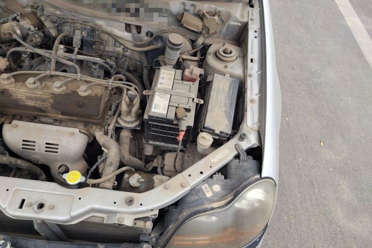 Used Geely Auto Liberty Ship 2011 1.3L Manual Fashion Edition Engine Bay Left