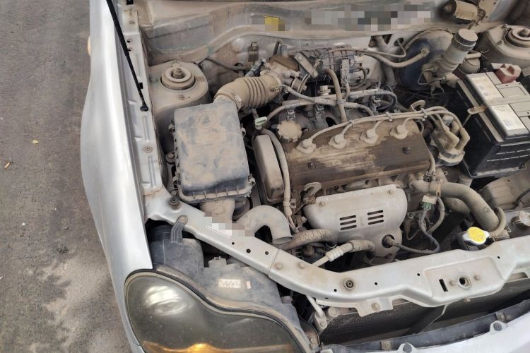 Used Geely Auto Liberty Ship 2011 1.3L Manual Fashion Edition Engine Bay Right