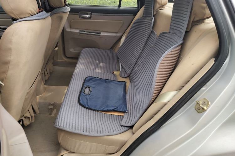 Used Geely Auto Liberty Ship 2011 1.3L Manual Fashion Edition Left Rear Seat