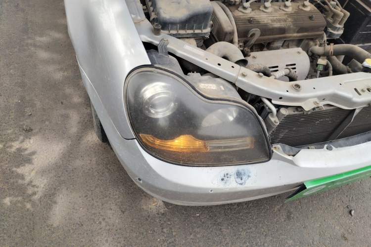 Used Geely Auto Liberty Ship 2011 1.3L Manual Fashion Edition Right Front Headlight