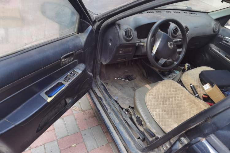 Used Geely Auto Liberty Ship 2012 1.3L Manual Fashion II Driver Seat