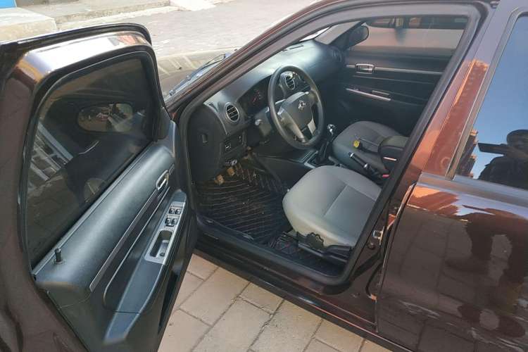 Used Geely Auto Liberty Ship 2012 1.3L Manual Fashion II Driver Seat