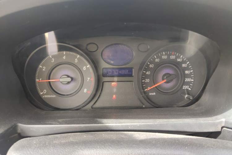 Used Geely Auto Liberty Ship 2012 1.3L Manual Fashion II Instrument Cluster