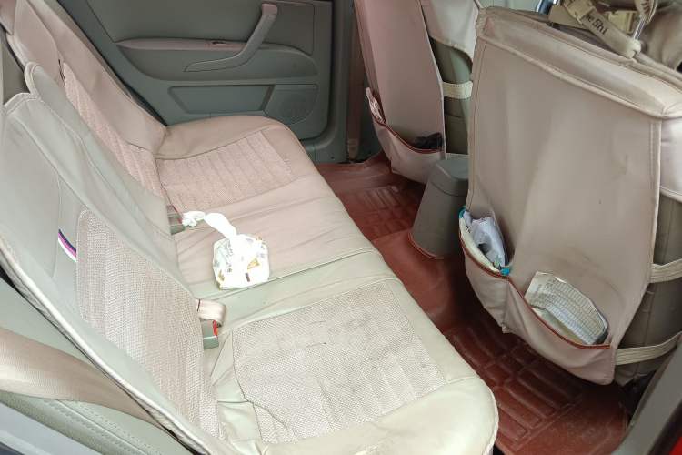 Used Geely Auto Liberty Ship 2013 1.0L Manual Overdrive Model Left Rear Seat