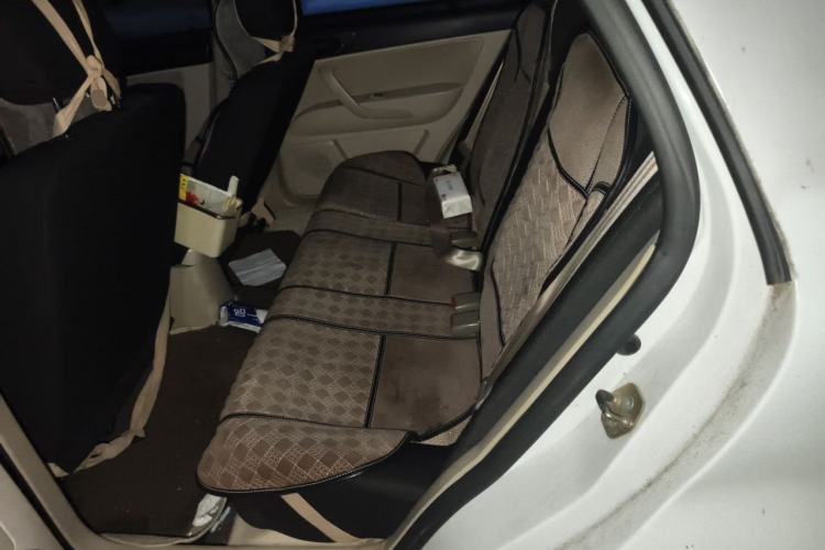 Used Geely Auto Liberty Ship 2015 1.3L Manual Happiness Model Left Rear Seat