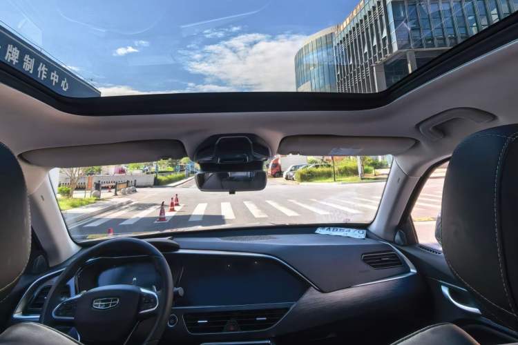 Used Geely Auto Monjaro 2020 High-Energy Edition 350T Yáoxīngzhě Interior 3
