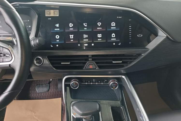 Used Geely Auto Monjaro 2019 Facelift 350T YAOXINGZHE Audio And AC Panel
