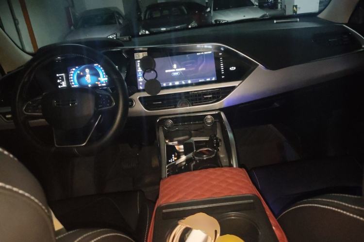 Used Geely Auto Monjaro 2019 300T YAOXINGZHE Center Console