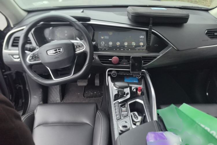 Used Geely Auto Monjaro 2019 Facelift 350T YAOXINGZHE Center Console