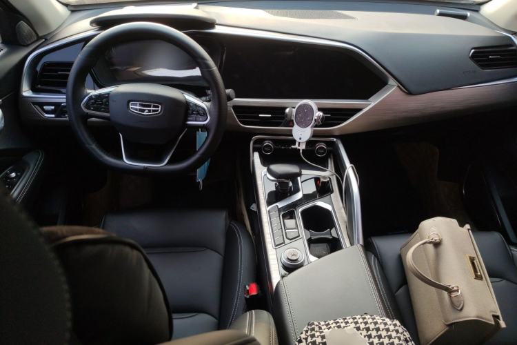 Used Geely Auto Monjaro 2019 350T Explorer Center Console