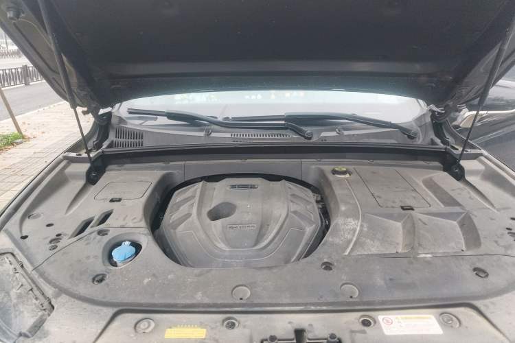 Used Geely Auto Monjaro 2019 350T Dark Knight Limited Edition Engine Bay