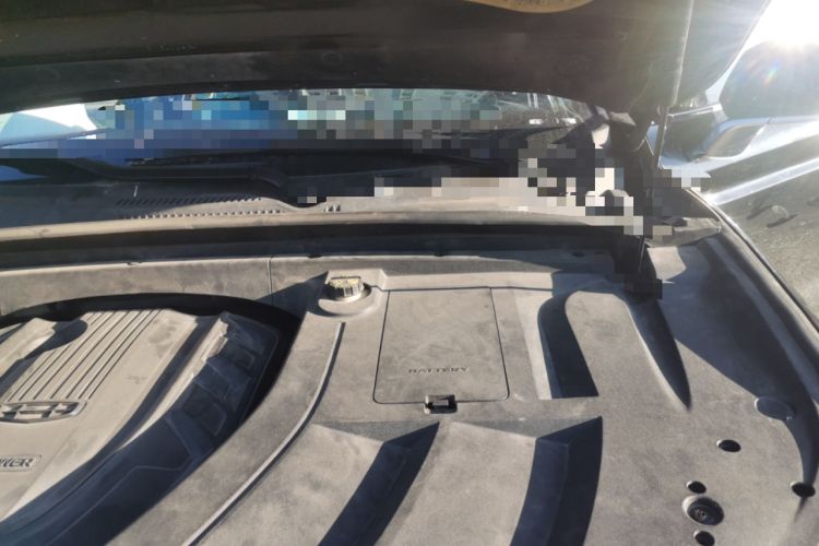 Used Geely Auto Monjaro 2019 300T YAOXINGZHE Engine Bay Left
