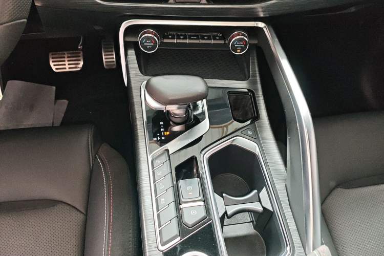 Used Geely Auto Monjaro 2019 350T Dark Knight Limited Edition Gear Lever