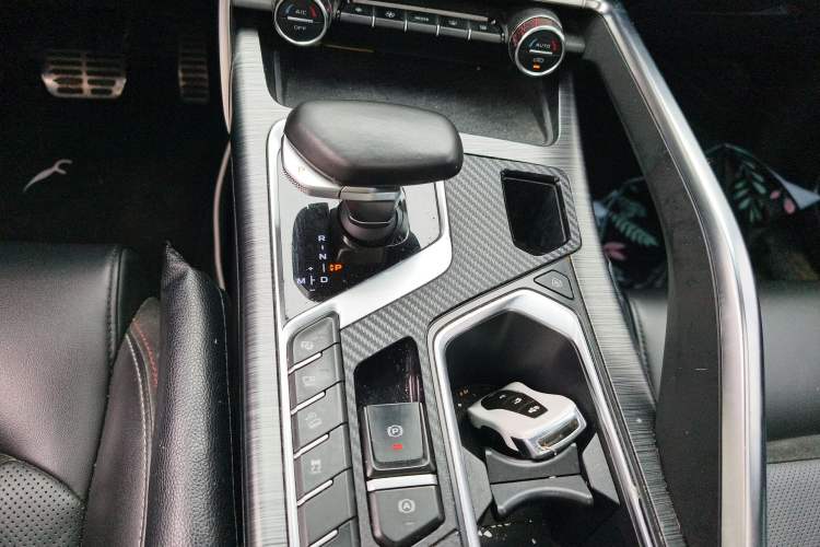 Used Geely Auto Monjaro 2019 350T Dark Knight Limited Edition Gear Lever
