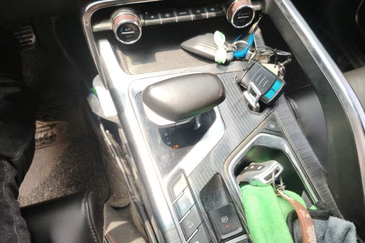 Used Geely Auto Monjaro 2019 350T Dark Knight Limited Edition Gear Lever