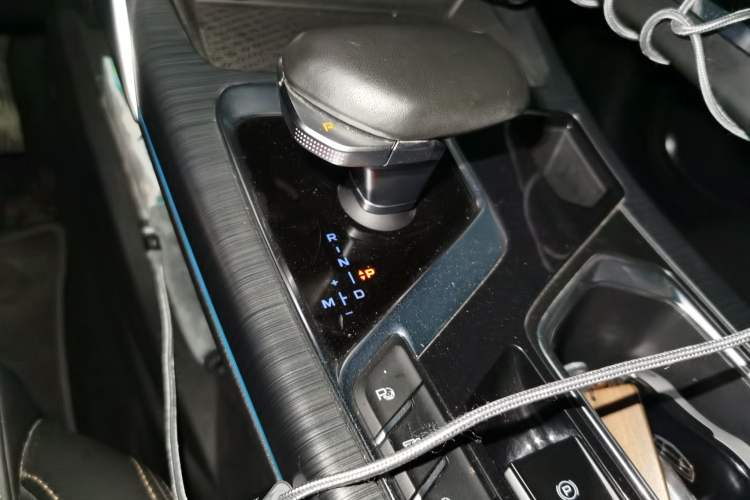 Used Geely Auto Monjaro 2019 300T YAOXINGZHE Gear Lever