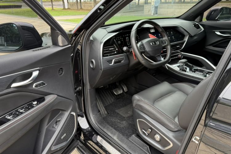 Used Geely Auto Monjaro 2019 350T Dark Knight Limited Edition Interior 1