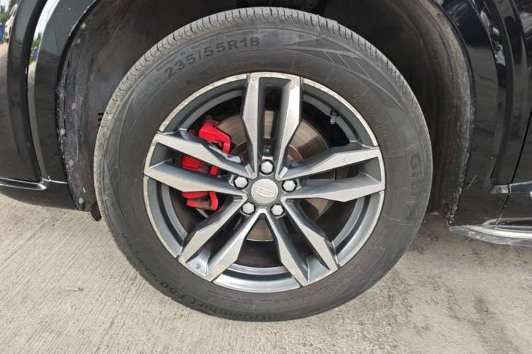 Used Geely Auto Monjaro 2019 Facelift 350T YAOXINGZHE Left Front Wheel Hub