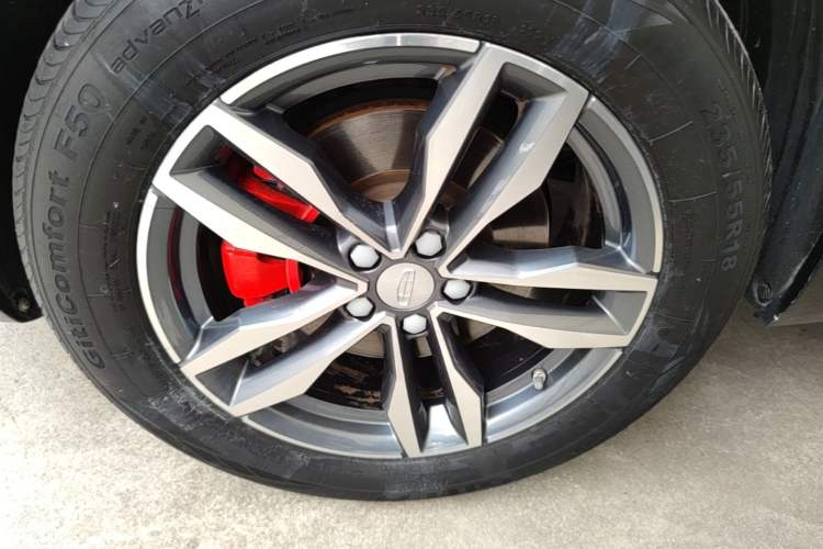 Used Geely Auto Monjaro 2019 Facelift 350T YAOXINGZHE Left Front Wheel Hub