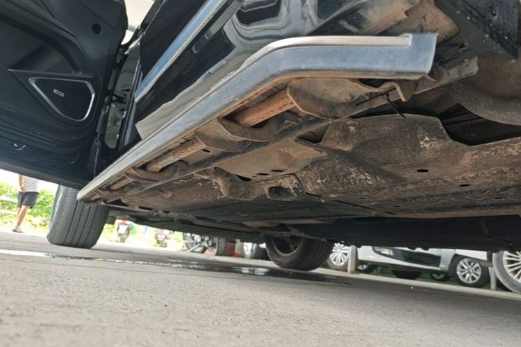 Used Geely Auto Monjaro 2019 Facelift 350T YAOXINGZHE Left Side Sill