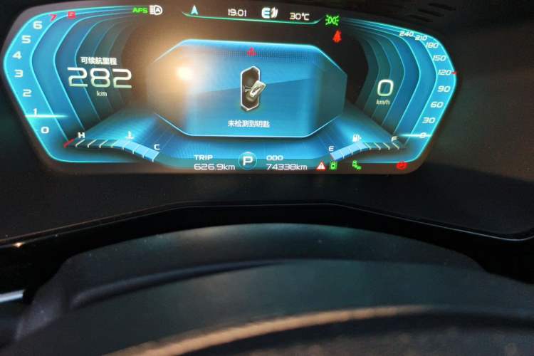 Used Geely Auto Monjaro 2019 350T Dark Knight Limited Edition Odometer Close Up