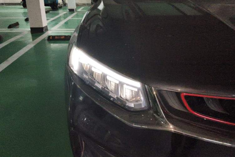 Used Geely Auto Monjaro 2019 350T YAOXINGZHE Right Front Headlight
