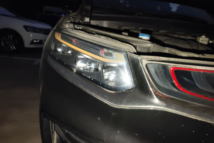 Used Geely Auto Monjaro 2019 350T Dark Knight Limited Edition Right Front Headlight