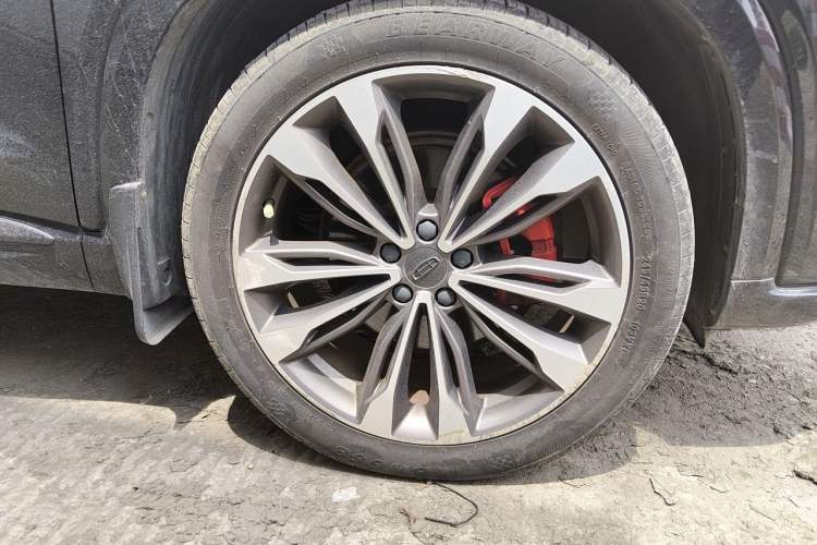 Used Geely Auto Monjaro 2019 350T Yuxingzhe Right Front Wheel Hub