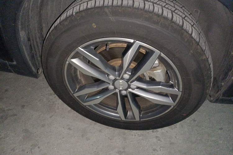 Used Geely Auto Monjaro 2019 Facelift 300T Yaxingzhe Right Front Wheel Hub