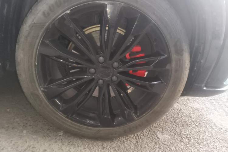 Used Geely Auto Monjaro 2019 350T Dark Knight Limited Edition Right Front Wheel Hub