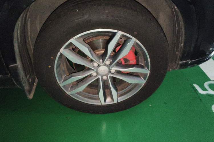 Used Geely Auto Monjaro 2019 350T YAOXINGZHE Right Front Wheel Hub