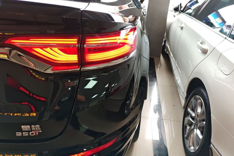 Used Geely Auto Monjaro 2019 350T Dark Knight Limited Edition Right Rear Taillight