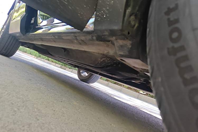 Used Geely Auto Monjaro 2019 Facelift 300T Yaxingzhe Right Side Sill
