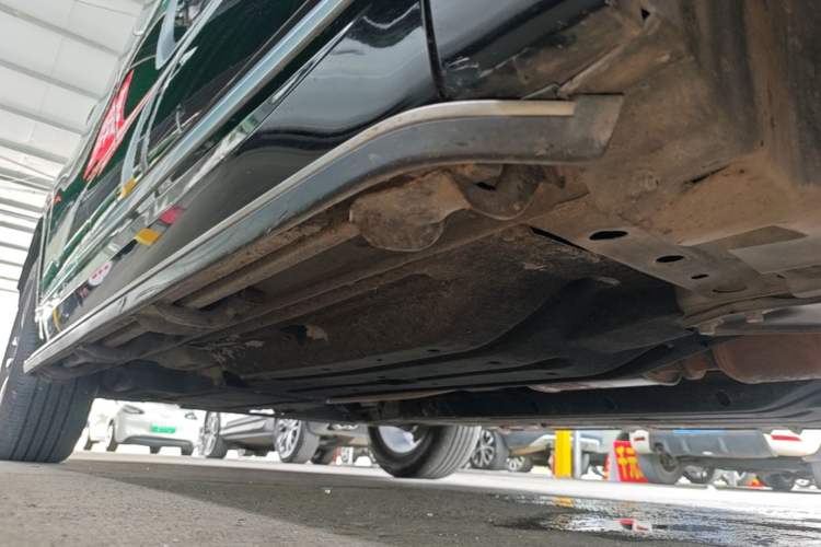 Used Geely Auto Monjaro 2019 Facelift 350T YAOXINGZHE Right Side Sill