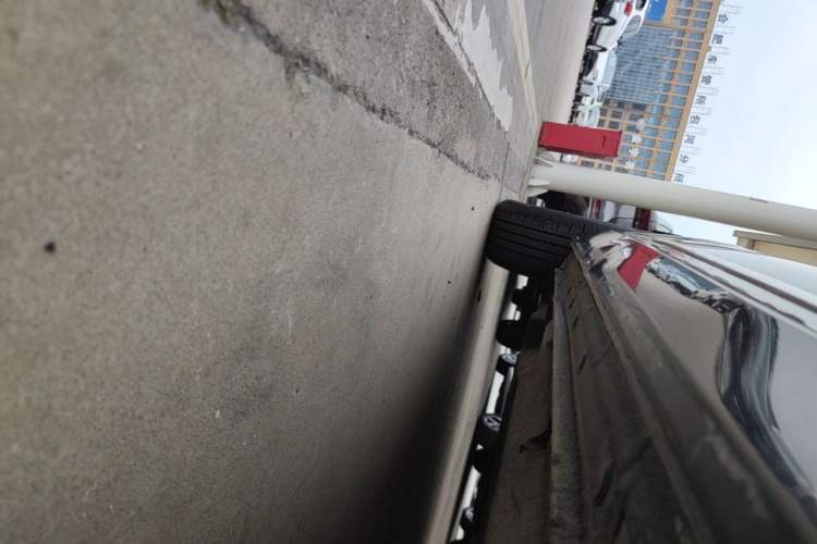 Used Geely Auto Monjaro 2019 Facelift 350T YAOXINGZHE Right Side Sill
