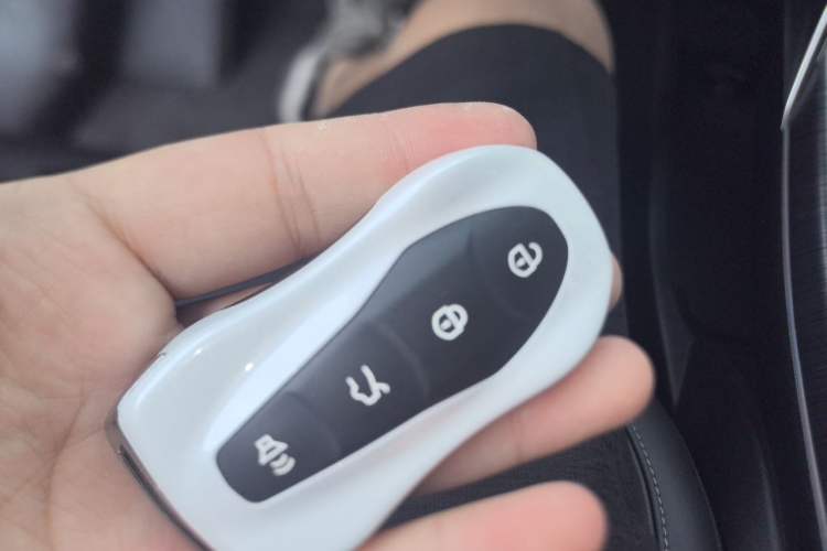 Used Geely Auto Monjaro 2019 Facelift 350T YAOXINGZHE Vehicle Key