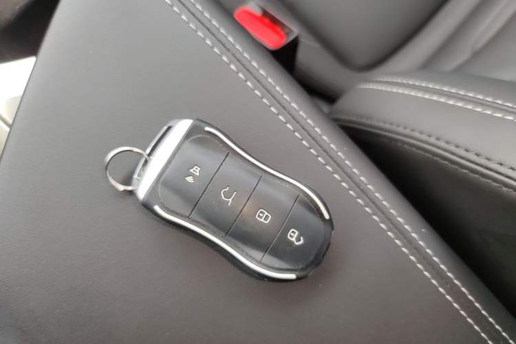 Used Geely Auto Monjaro 2019 Facelift 350T YAOXINGZHE Vehicle Key