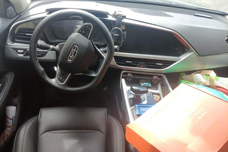 Used Geely Auto Monjaro 2019 300T YAOXINGZHE Center Console