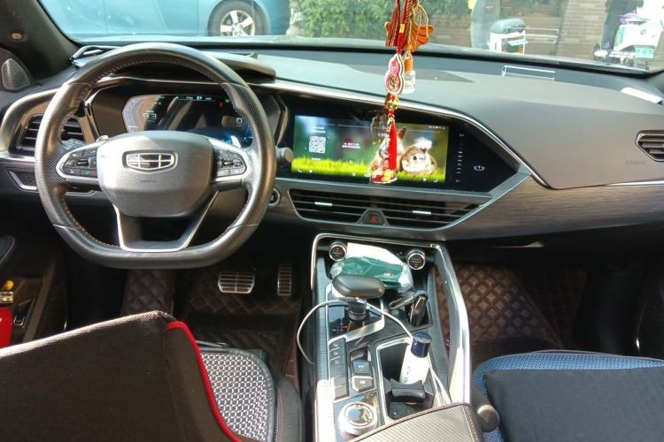 Used Geely Auto Monjaro 2019 350T Yuxingzhe Center Console
