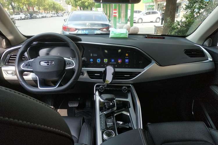 Used Geely Auto Monjaro 2019 300T YAOXINGZHE Center Console