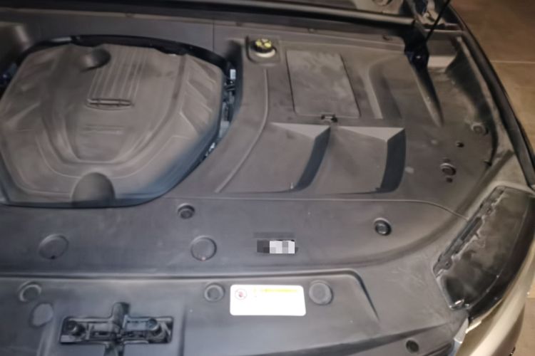 Used Geely Auto Monjaro 2019 300T YAOXINGZHE Engine Bay Left
