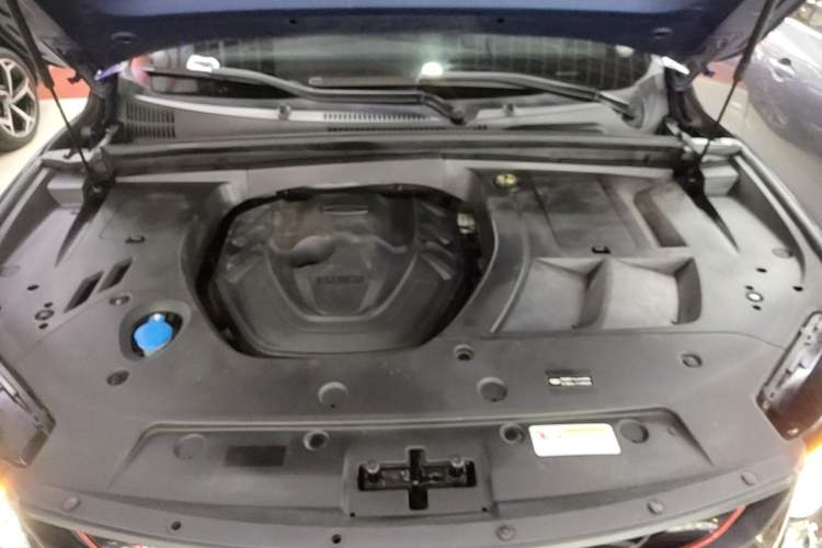 Used Geely Auto Monjaro 2019 Facelift 350T YAOXINGZHE Engine Bay