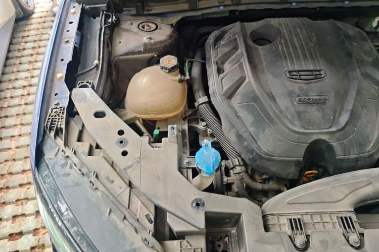 Used Geely Auto Monjaro 2019 300T YAOXINGZHE Engine Bay Right