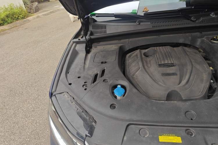 Used Geely Auto Monjaro 2019 300T Explorer Engine Bay Right