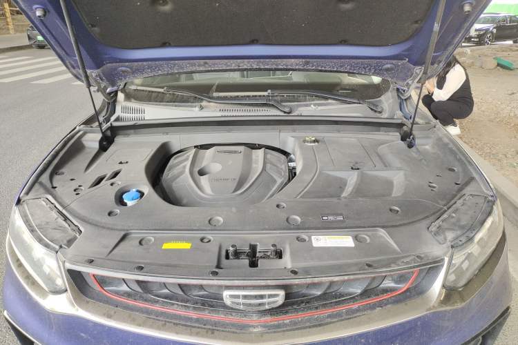 Used Geely Auto Monjaro 2019 350T YAOXINGZHE Engine Bay