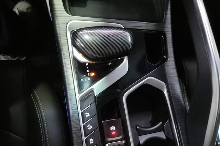 Used Geely Auto Monjaro 2019 Facelift 350T YAOXINGZHE Gear Lever