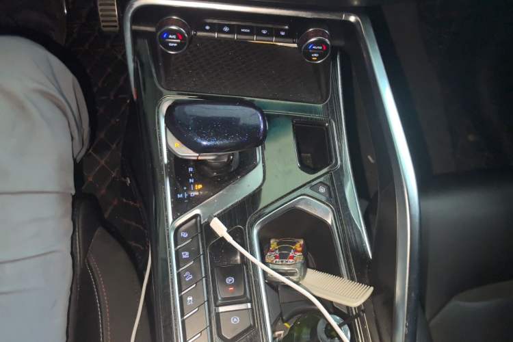 Used Geely Auto Monjaro 2019 350T Yuxingzhe AWD Gear Lever