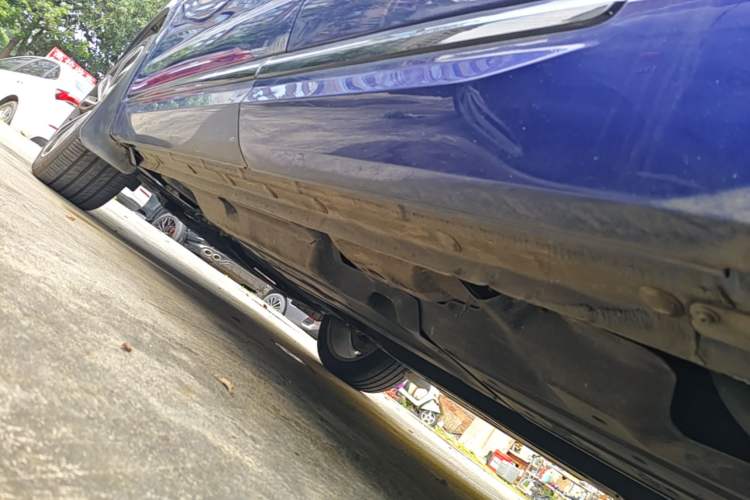 Used Geely Auto Monjaro 2019 350T Yuxingzhe Left Side Sill