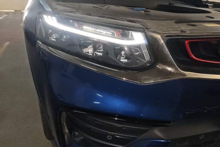 Used Geely Auto Monjaro 2019 350T Yuxingzhe AWD Right Front Headlight
